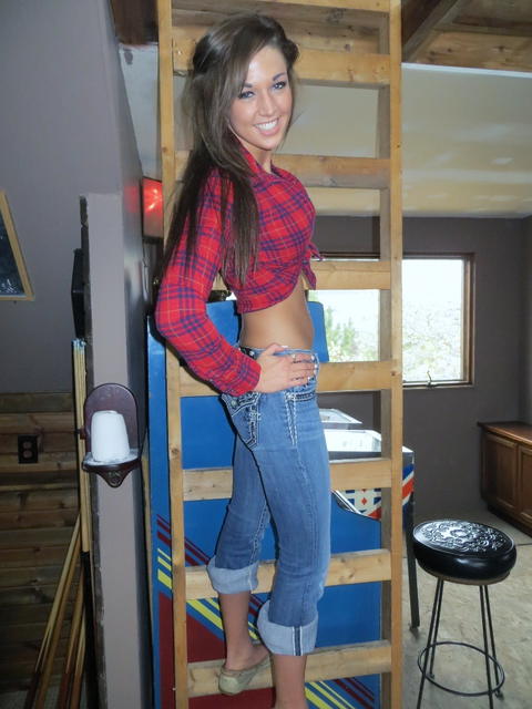 Val Dodds - Val Dodds Masturbating In An Unfinished Attic! - photo 1 of 1