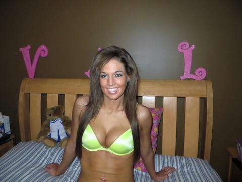 Val Dodds - Val Dodds Removes Her Sexy Bra! - photo 1 of 16