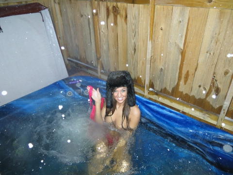 Val Dodds - Val Dodds Warming Up In A Hot Tub! - photo 7 of 16