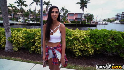 Gianna Dior - Gianna Dior Bang Bus Screen Caps! - photo 1 of 1