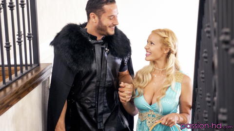 Kylie Page - Kylie Page Cosplay Sex Pictures! - photo 7 of 26