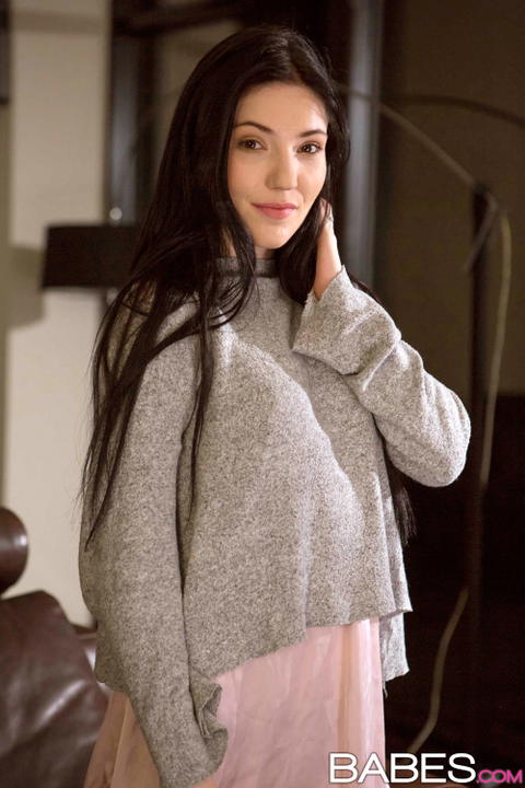 Mia Evans - Mia Evans Is Now Fucking For Babes! - photo 1 of 1