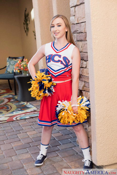 Gracie Green - Gracie Green Cheerleader Sex Pictures! - photo 1 of 12