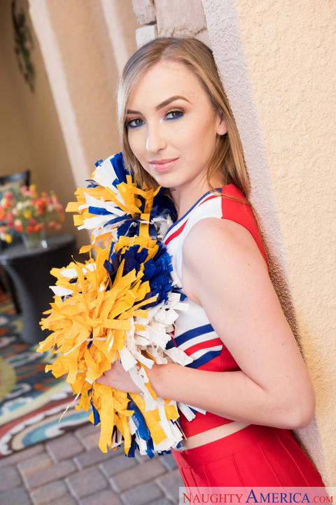Gracie Green - Gracie Green Cheerleader Sex Pictures! - photo 2 of 12